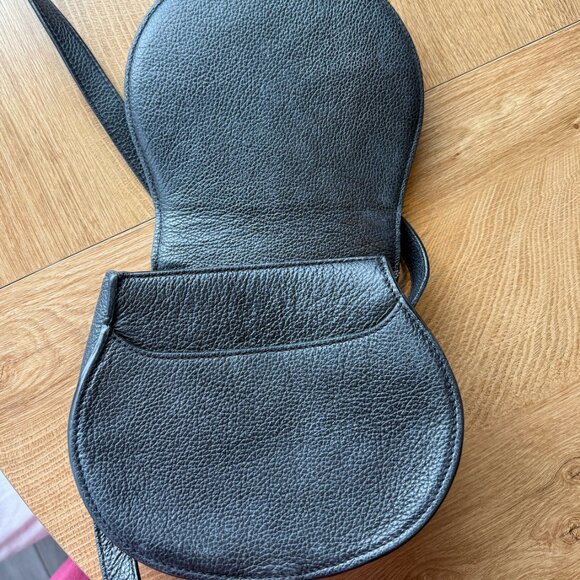 CHLOÉ Marcie mini textured-leather shoulder bag black - Picture 4 of 5